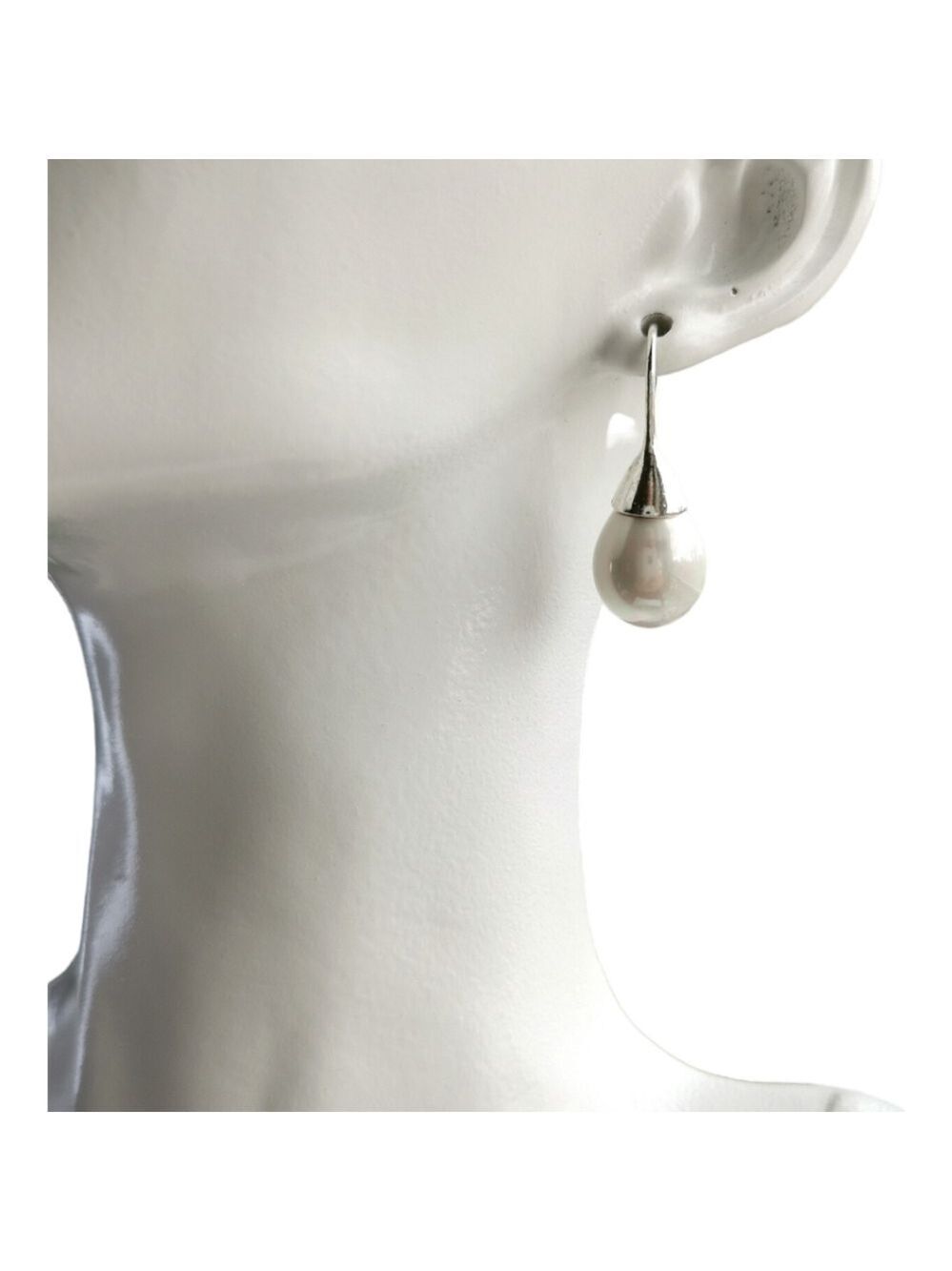 White Shell Pearl drop earrings In silver ๐ - Picture 4 of 8